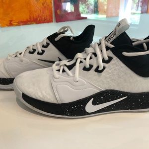 Nike Paul George Basketball Men's shoes size 11